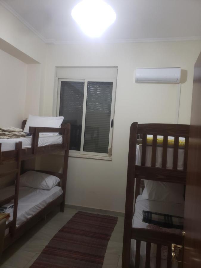 Hostel Oakland Tirana Exterior photo
