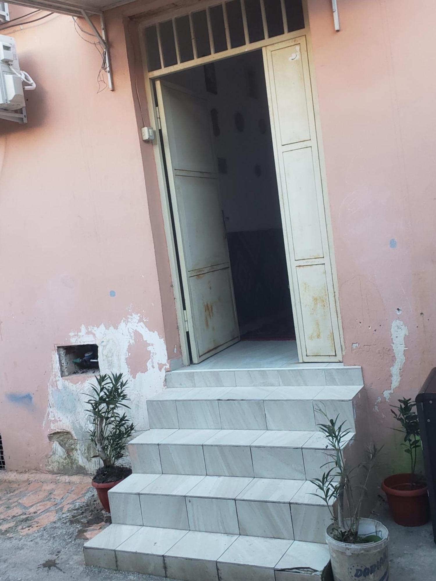 Hostel Oakland Tirana Exterior photo